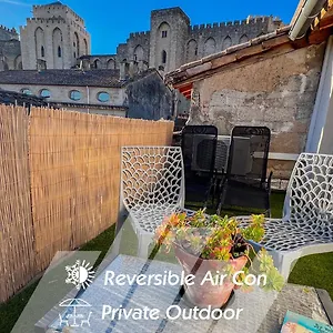 Ac - Private Exterior - Au Pied Du Palais Des Papes! Appartement Avignon